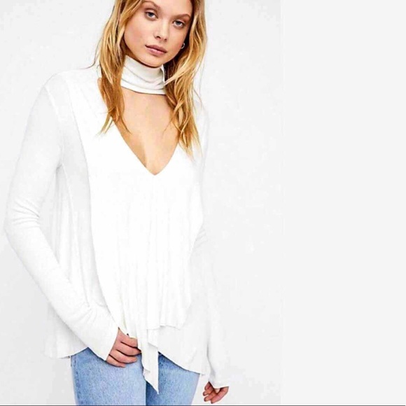 Free People Tops - NEW FREE PEOPLE White Uptown Turtleneck Top Small